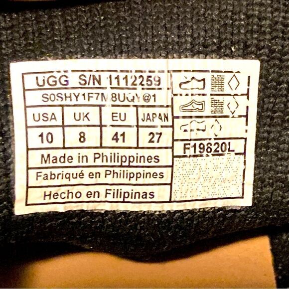 UGG Sammy Slip On - Picture 9 of 9